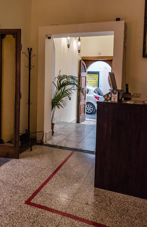 Bed and breakfast Antica Terrazza Frascati Extérieur photo